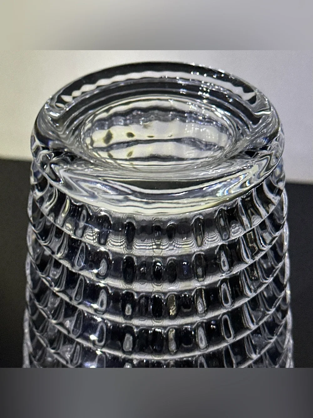 NEW SPARKLING LARGE FINE CRYSTAL VASE 11 in TALL LUXURY FLOWER ARRNGMNT EYE CUT